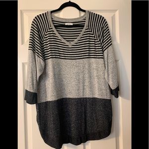 Maurice’s 3/4 length sleeves sweater